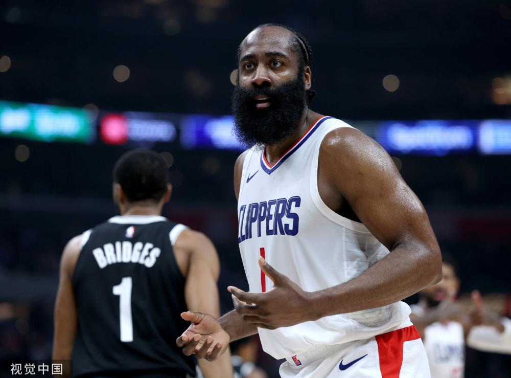 艰苦训练以 艰苦训练以